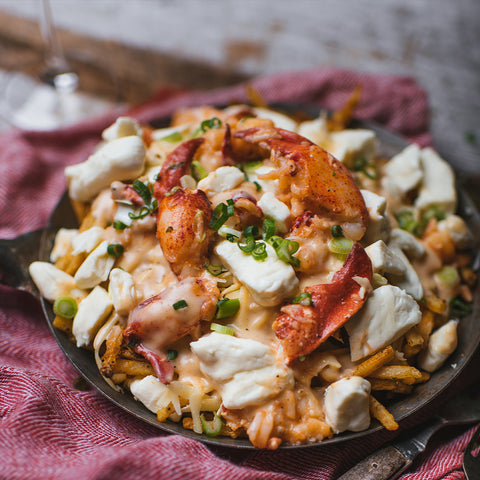 Poutine au homard avec sauce à la bisque