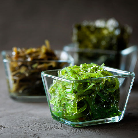 Wakamé seaweed salad
